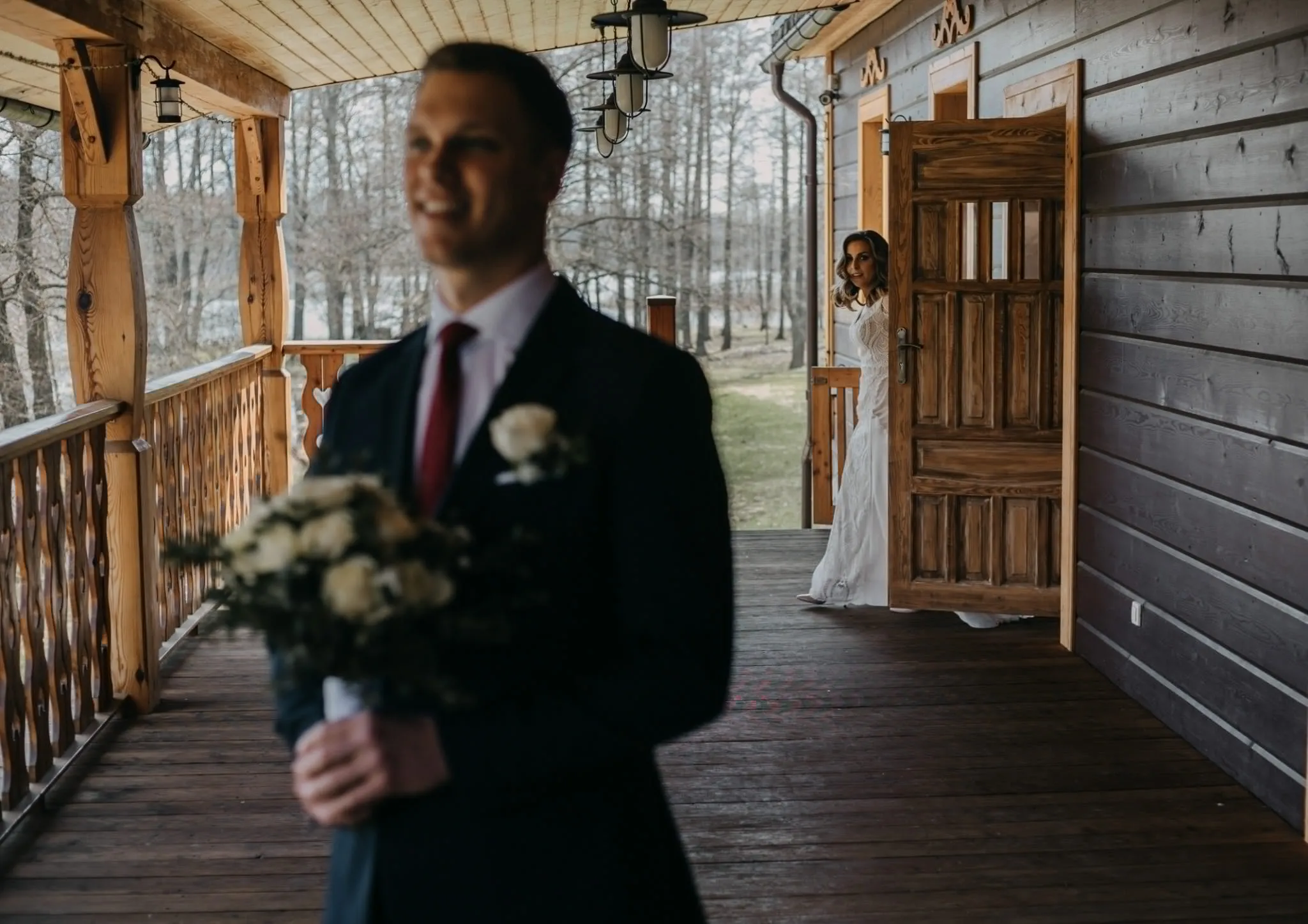 Folwark Hutta. Ślub polsko – belgijski. Reportaż ślubny. Karolina i Geoffrey 1 filmy ślubne